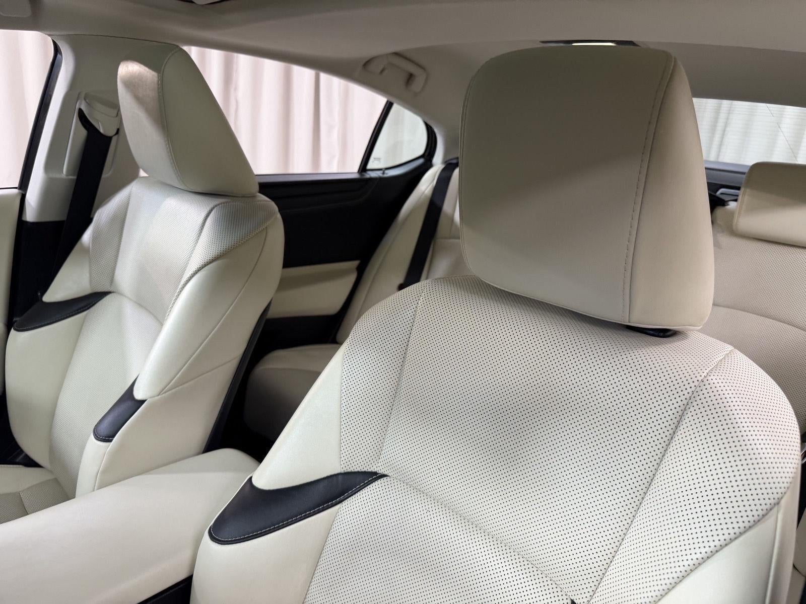 2022 Lexus Es ES 250