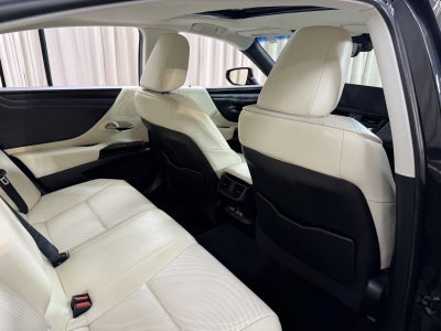 2022 Lexus Es ES 250