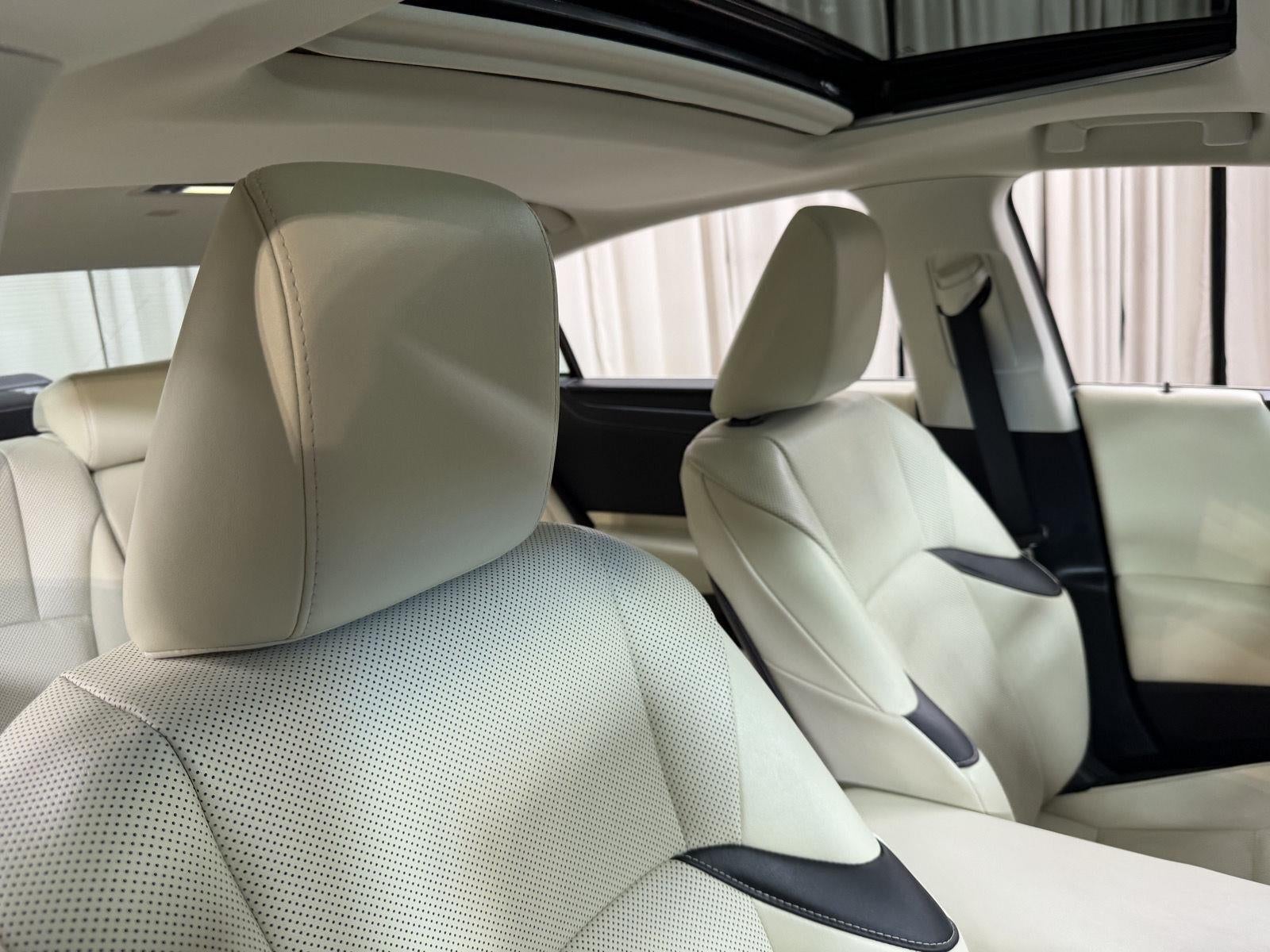 2022 Lexus Es ES 250