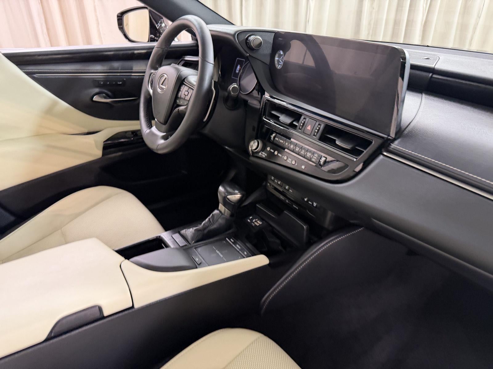 2022 Lexus Es ES 250