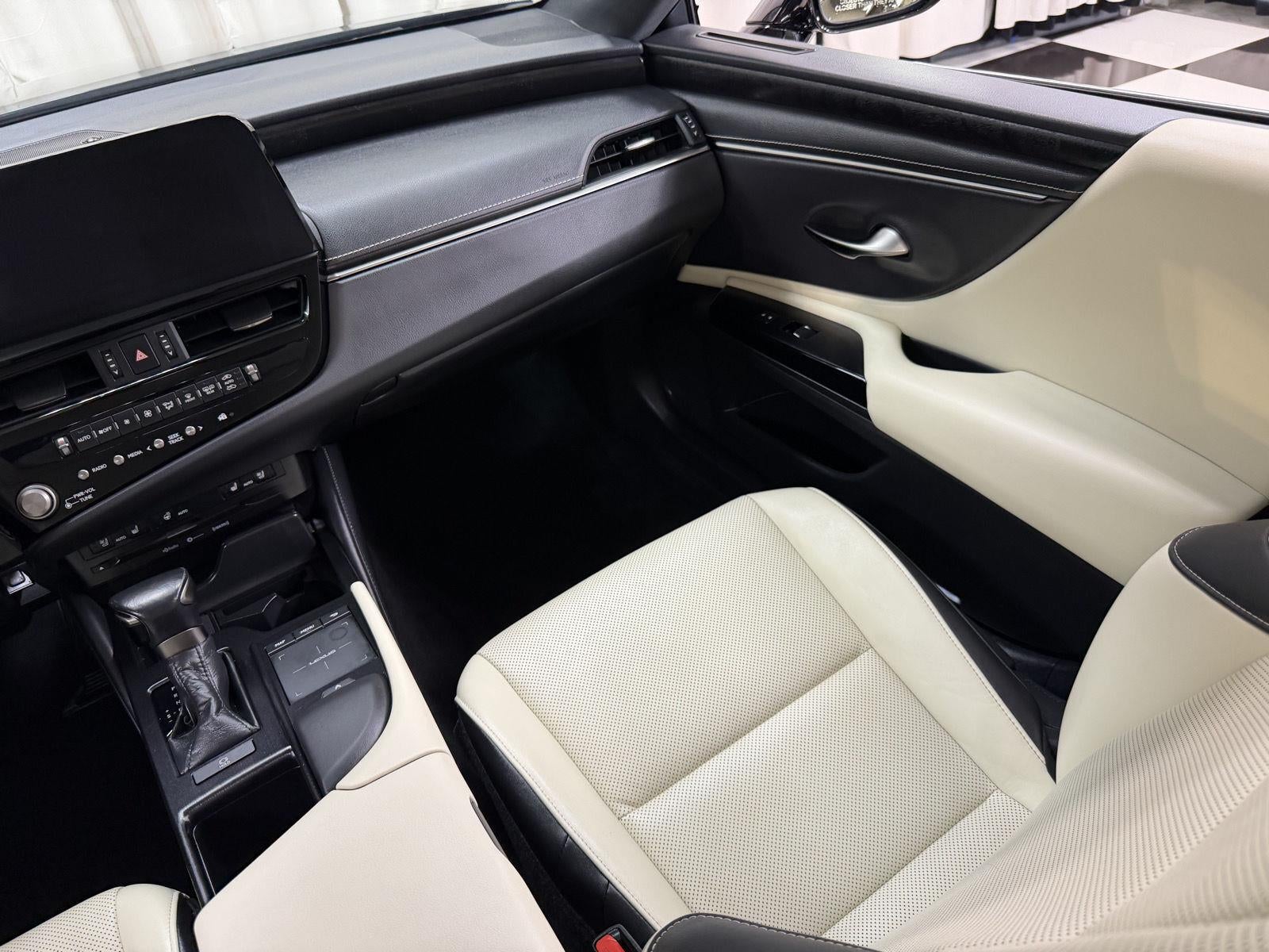 2022 Lexus Es ES 250