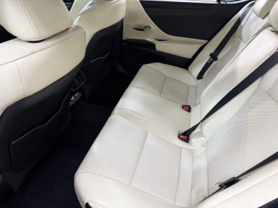 2022 Lexus Es ES 250