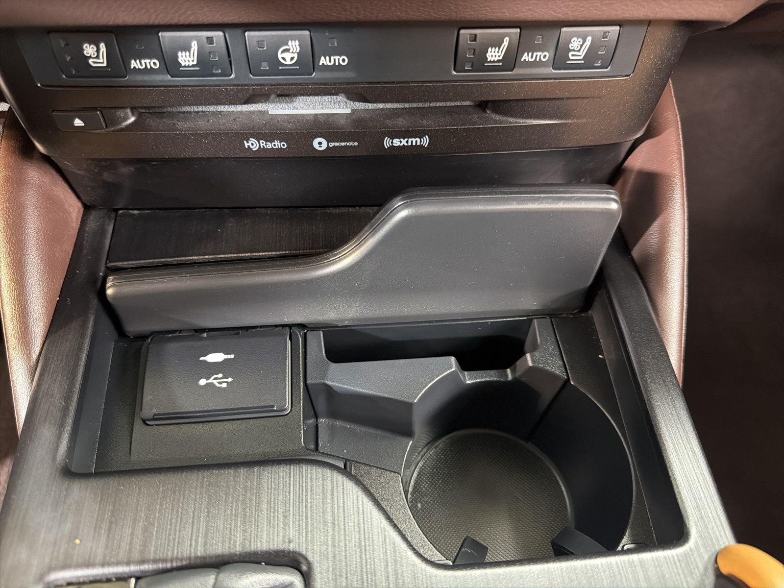 2021 Lexus ES 300h