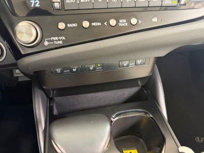 2025 Lexus ES 300h