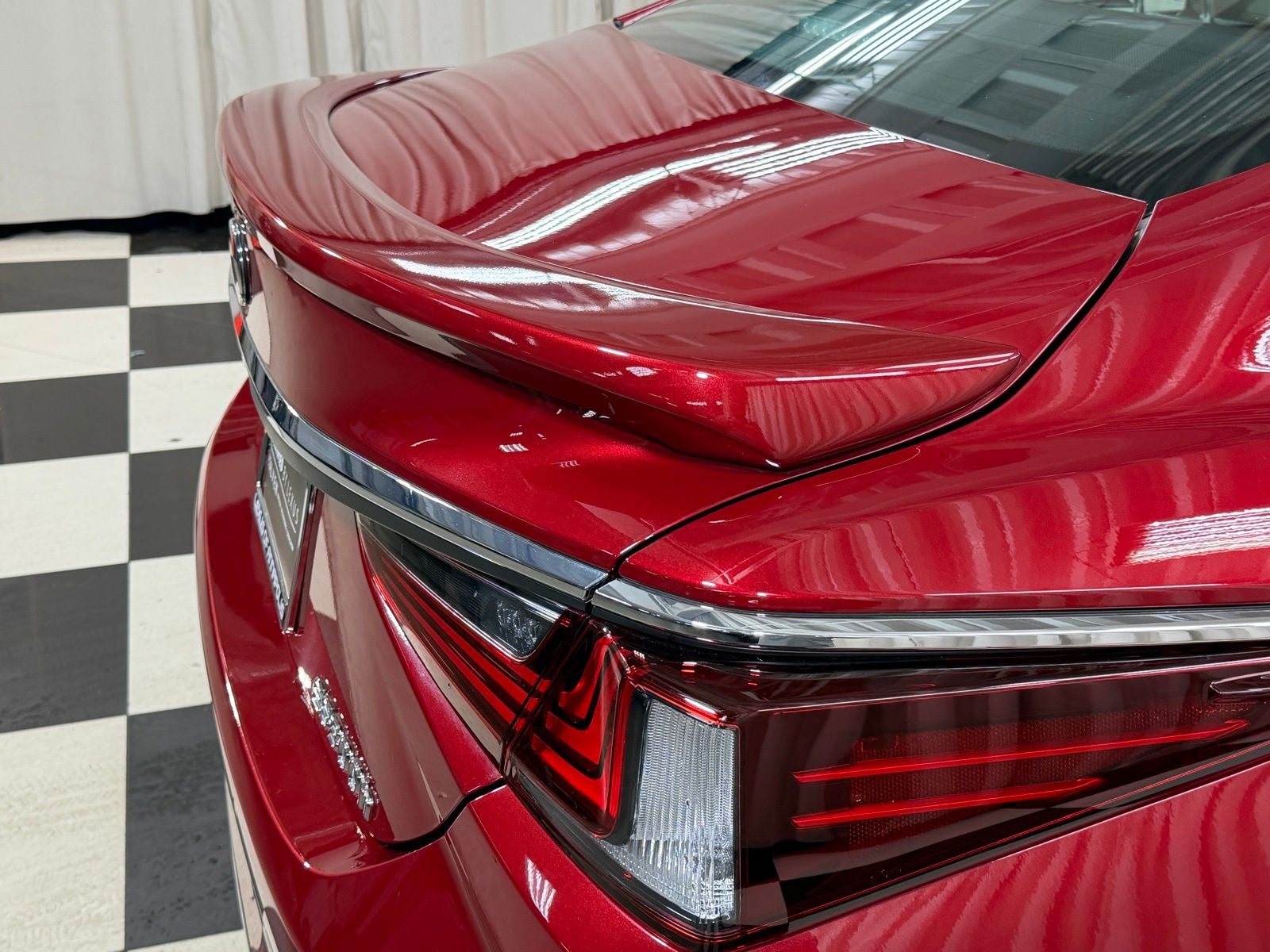 2025 Lexus ES 300h