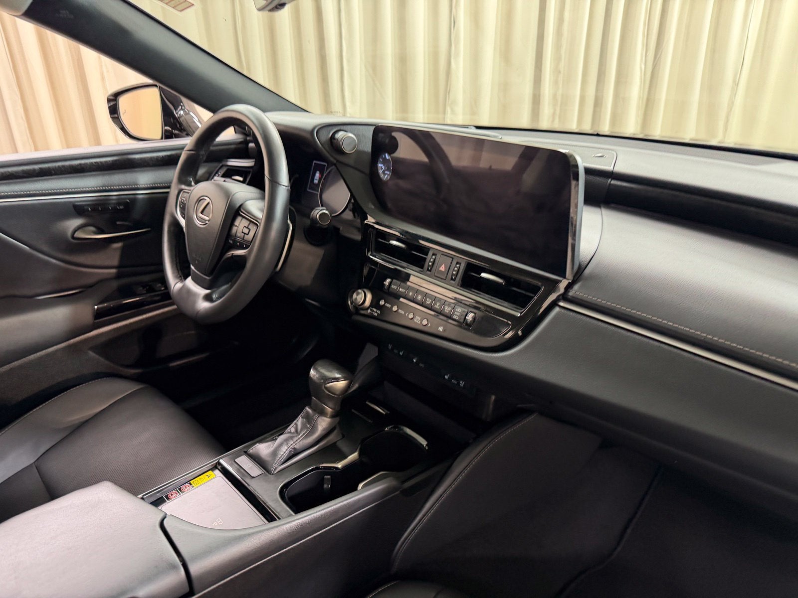 2024 Lexus ES 350