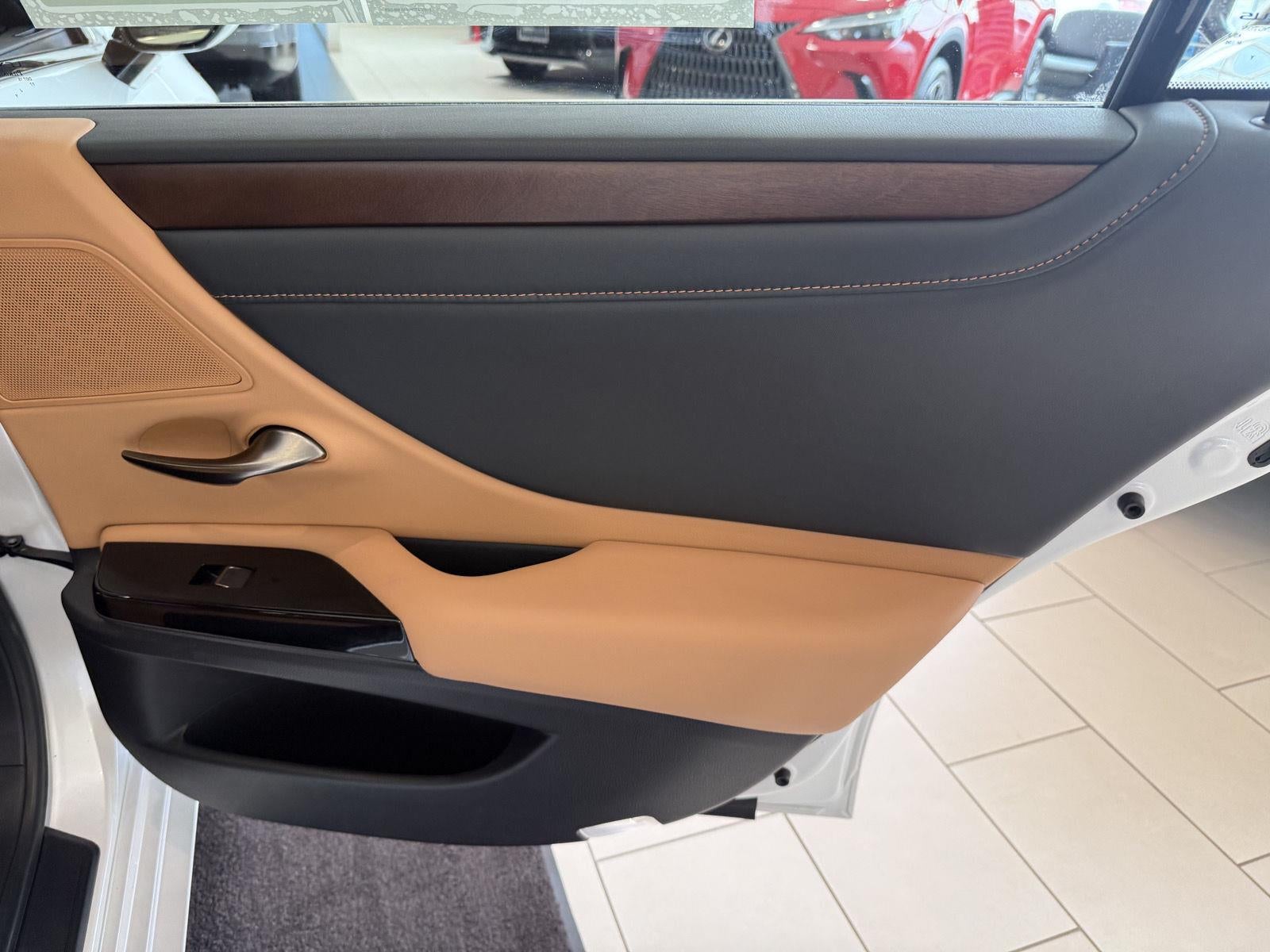 2025 Lexus Es ES 350