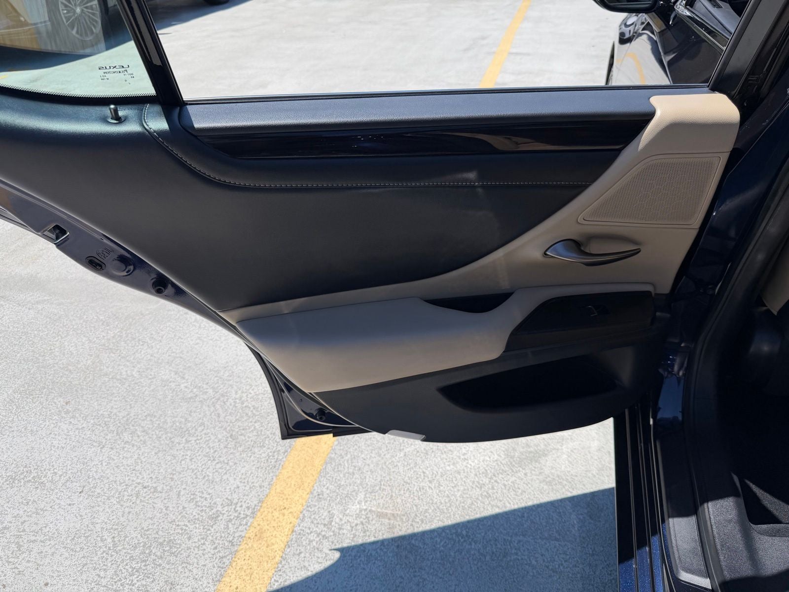2021 Lexus ES 350