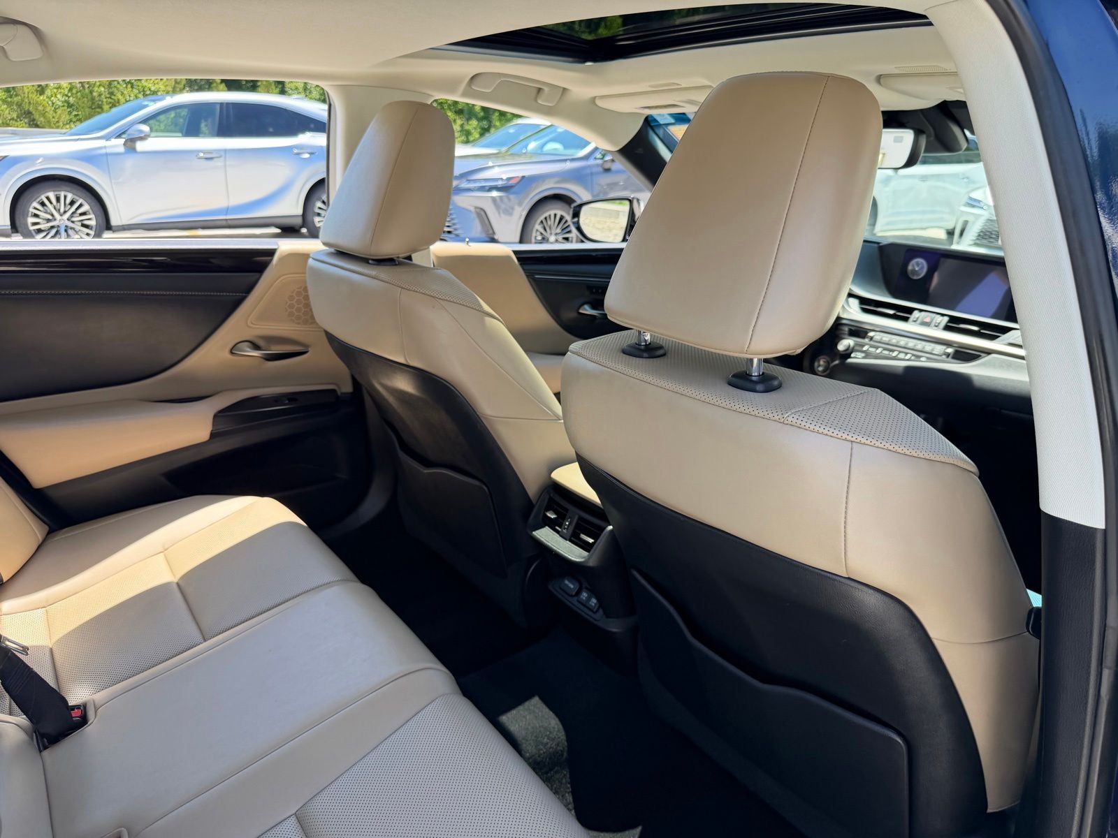 2021 Lexus ES 350