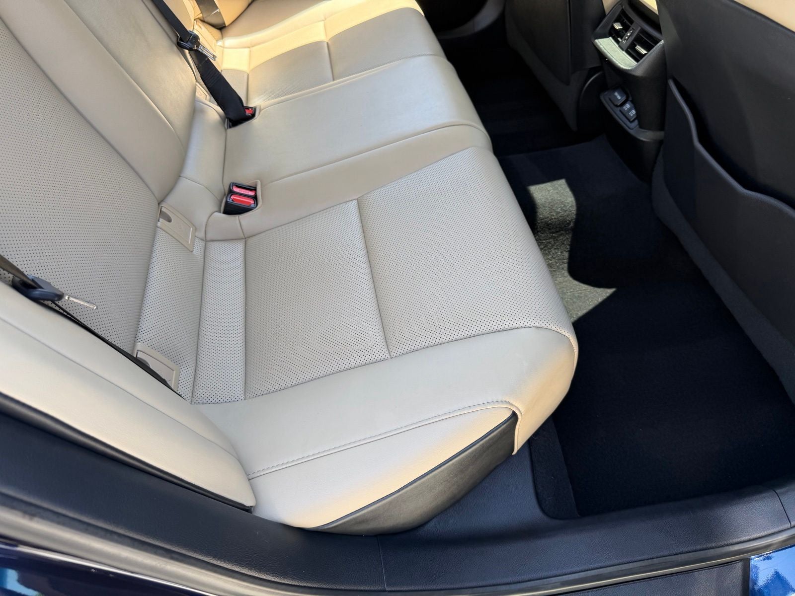 2021 Lexus ES 350
