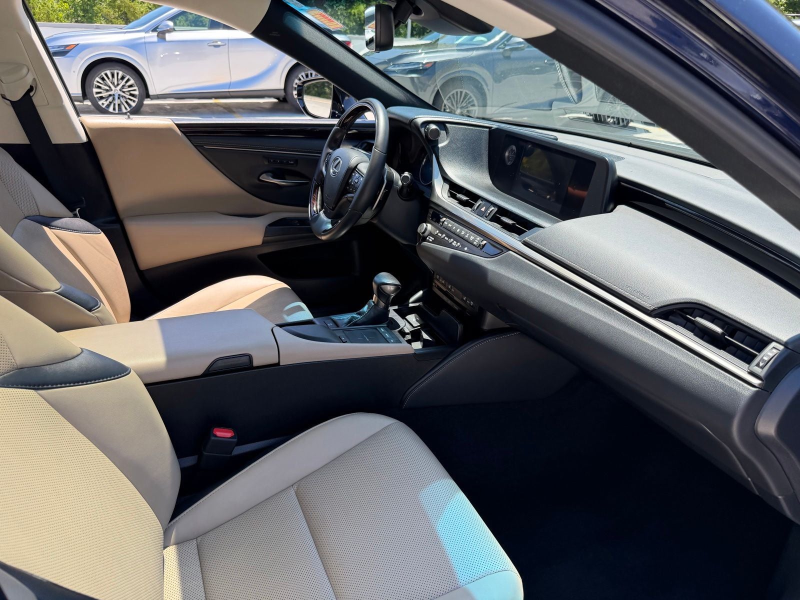 2021 Lexus ES 350