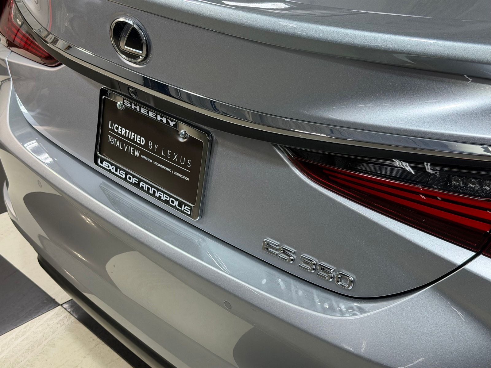 2025 Lexus ES 350