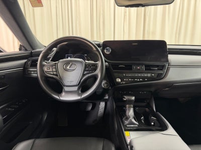 2025 Lexus ES 350
