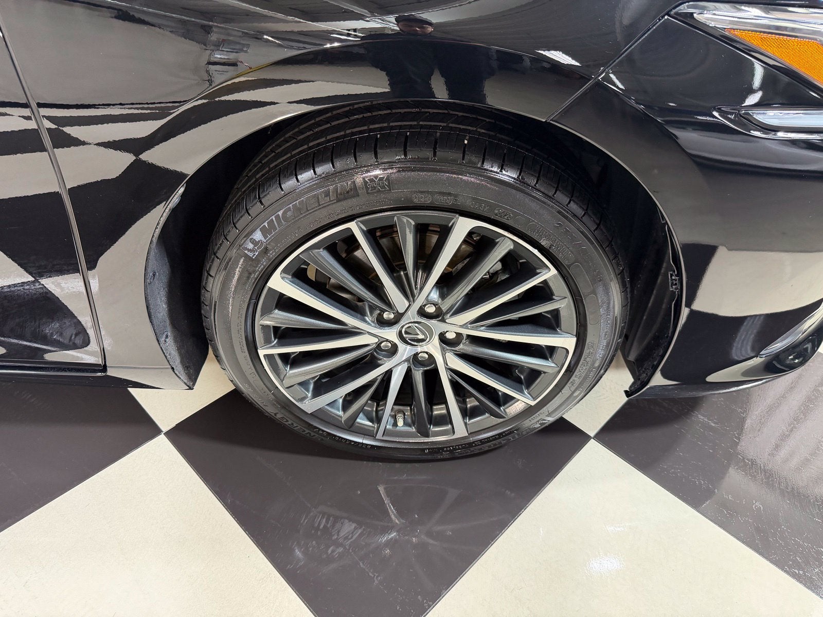 2024 Lexus ES 350