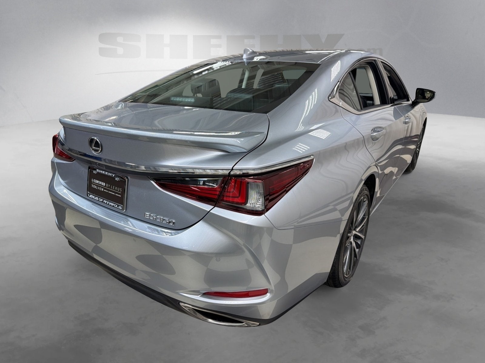 2025 Lexus ES 350