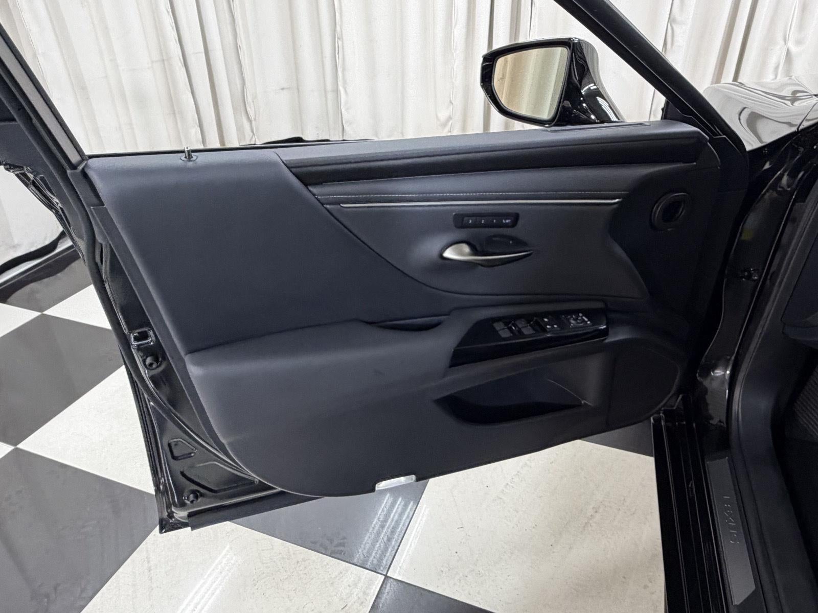 2025 Lexus Es ES 350