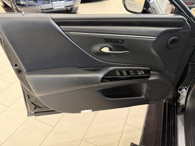 2024 Lexus ES ES 350