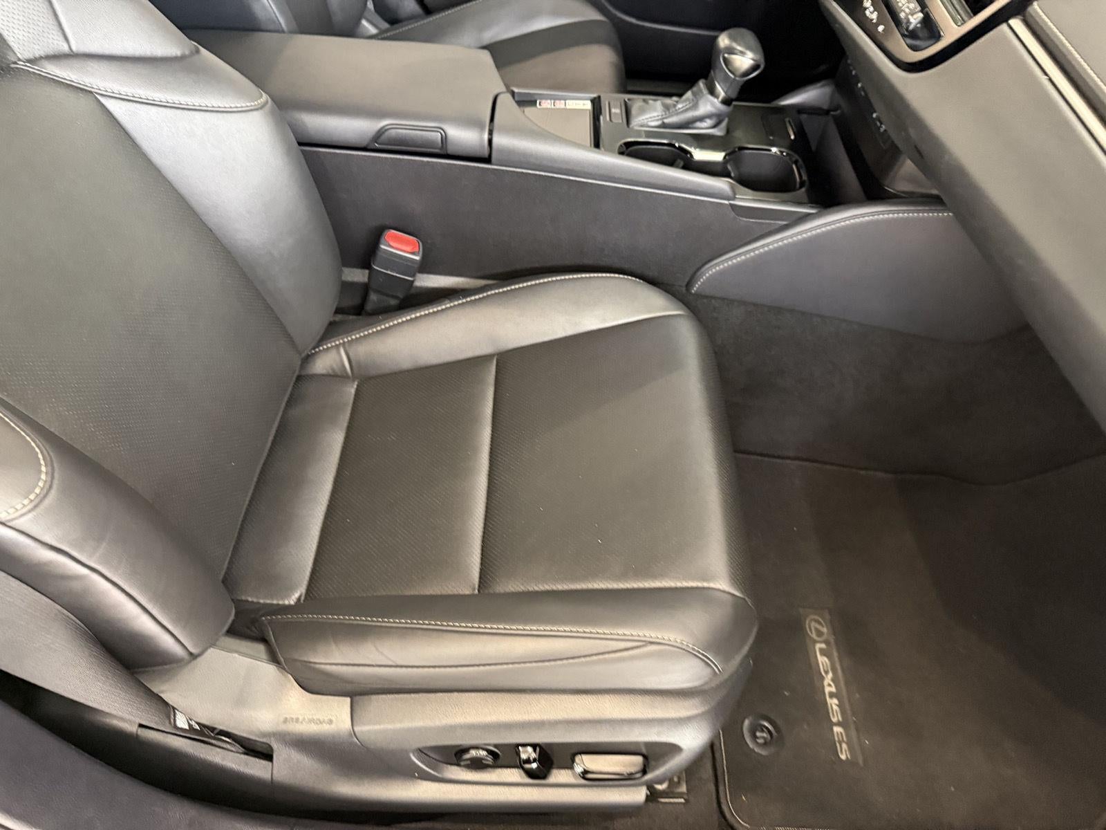 2024 Lexus ES ES 350