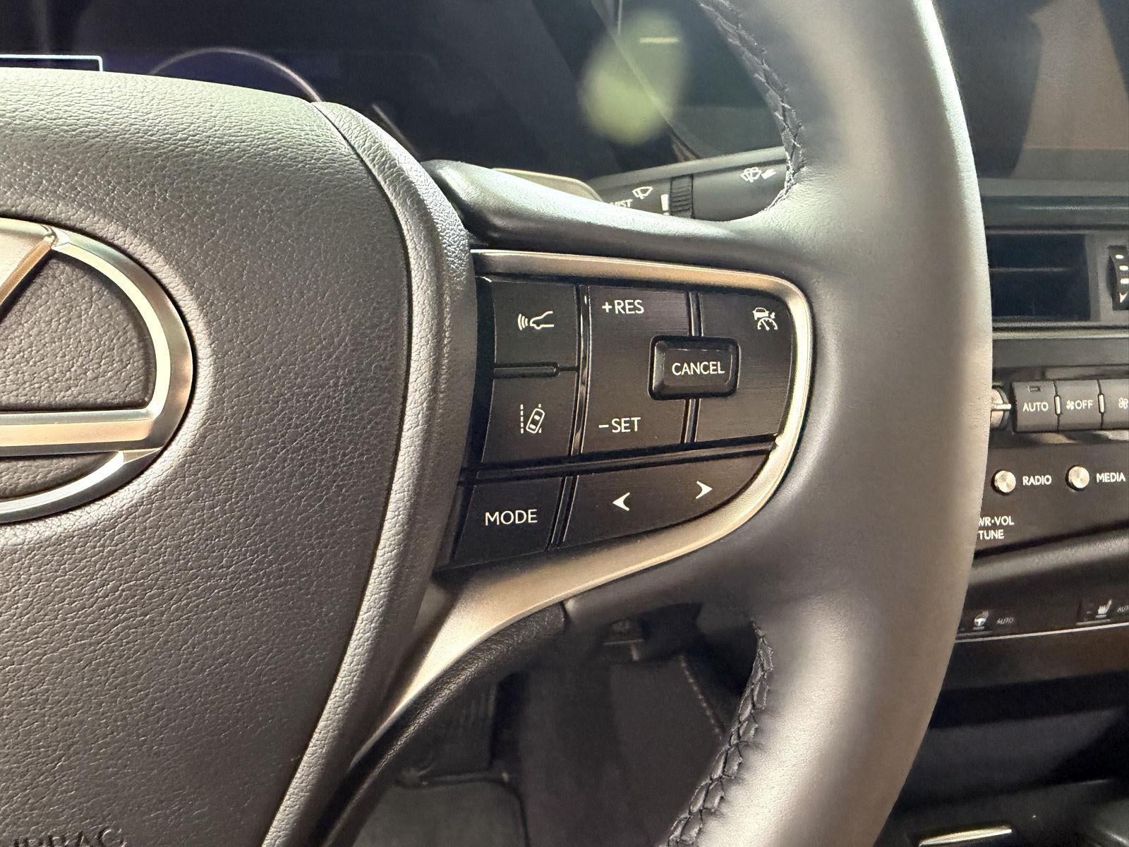 2023 Lexus Es ES 350