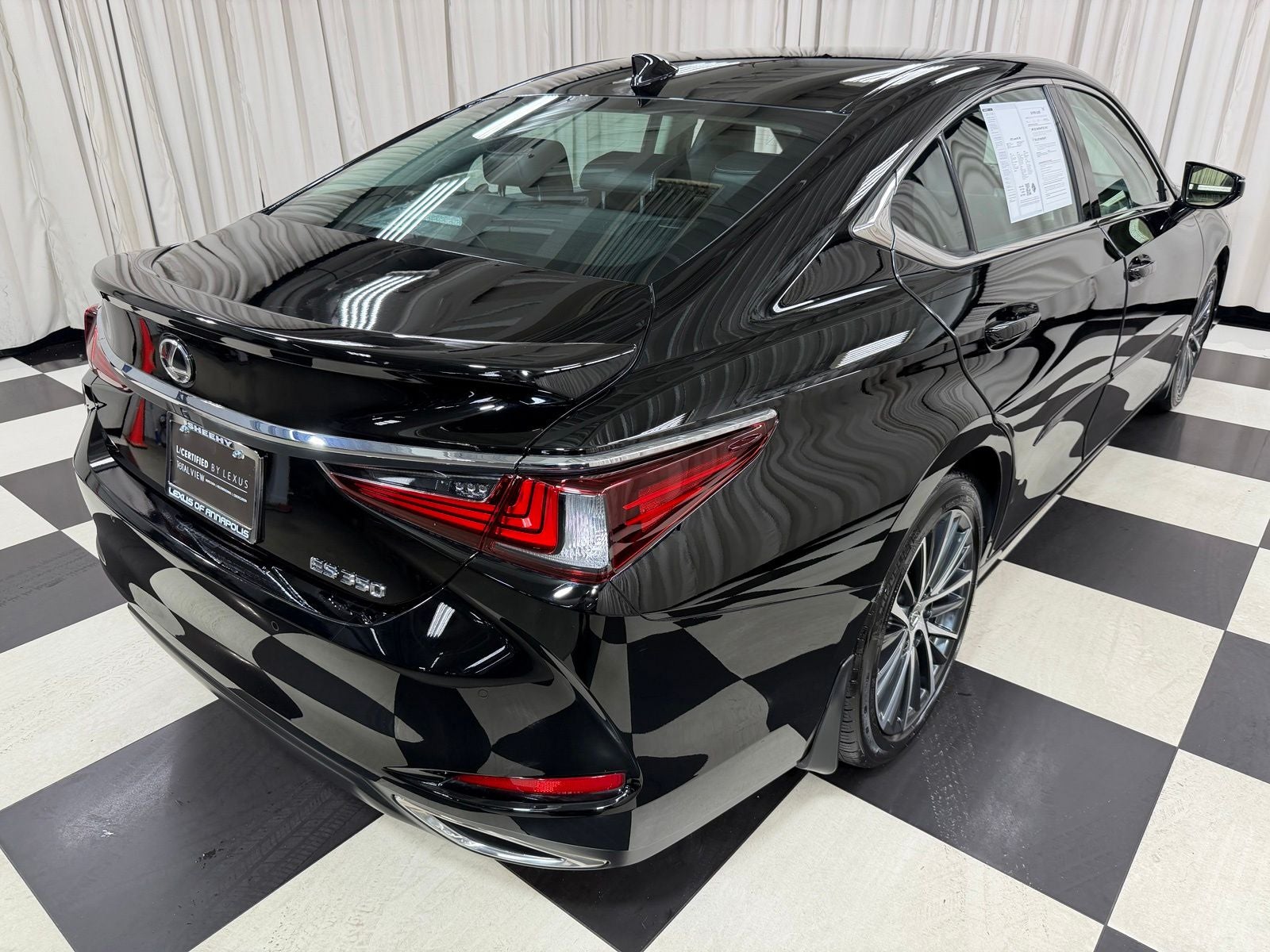 2025 Lexus ES 350