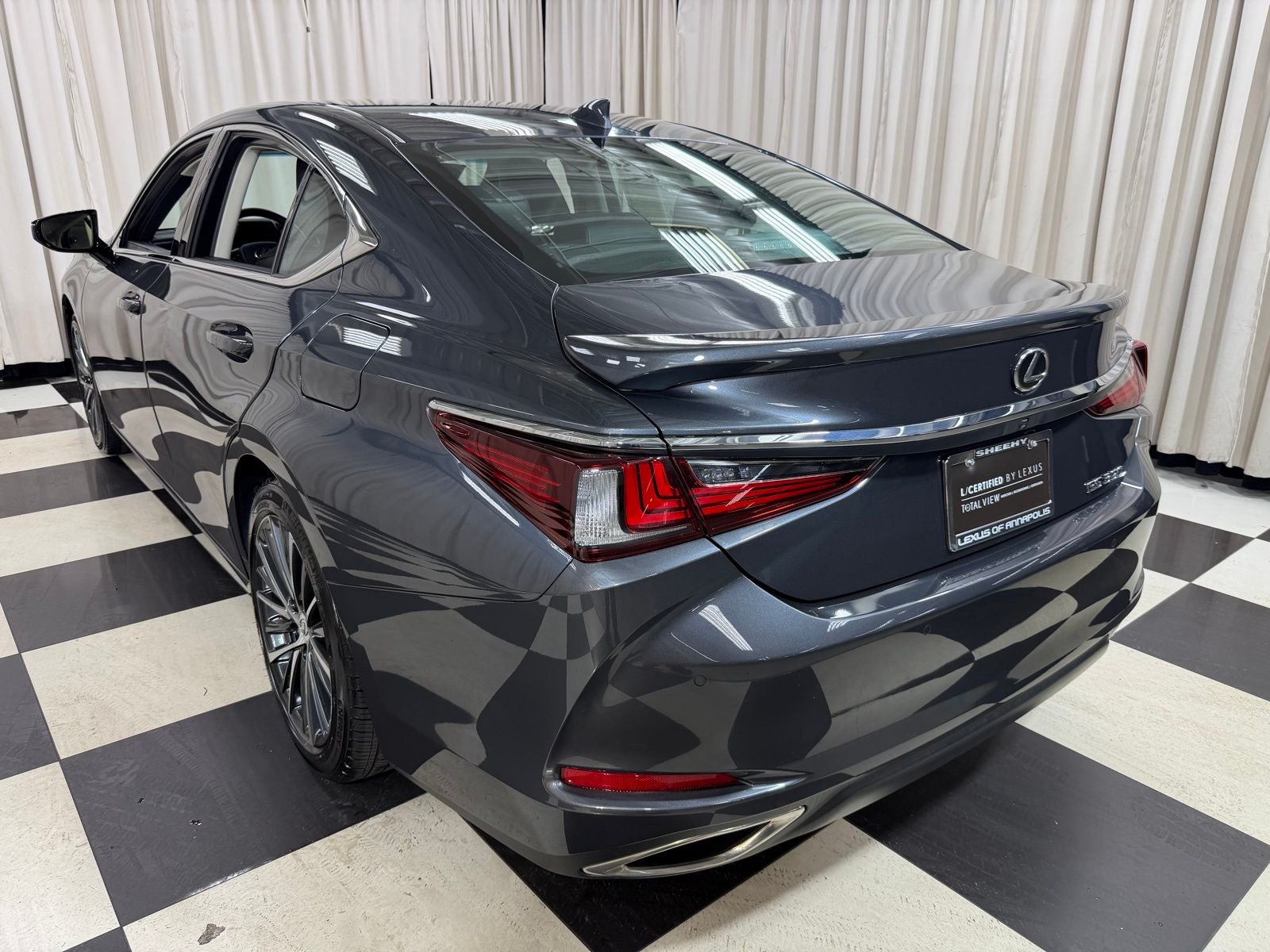 2025 Lexus ES 350