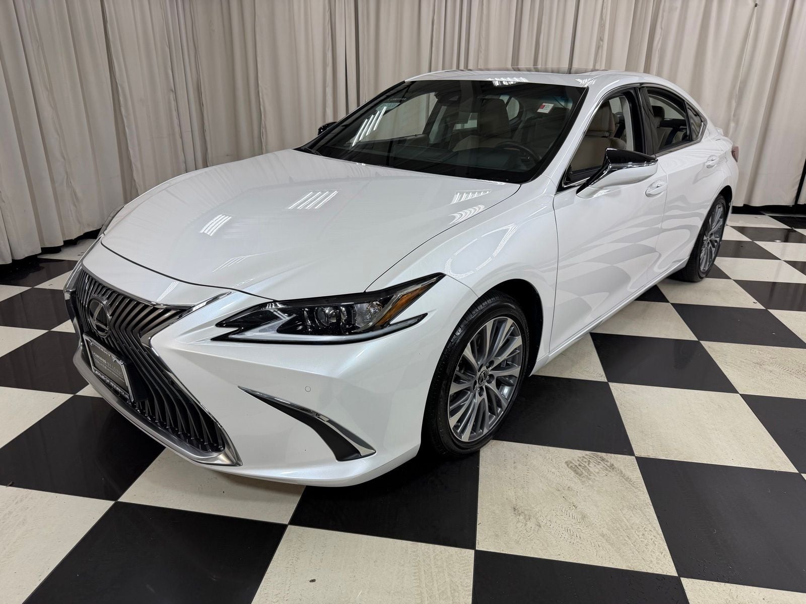 2021 Lexus ES 350