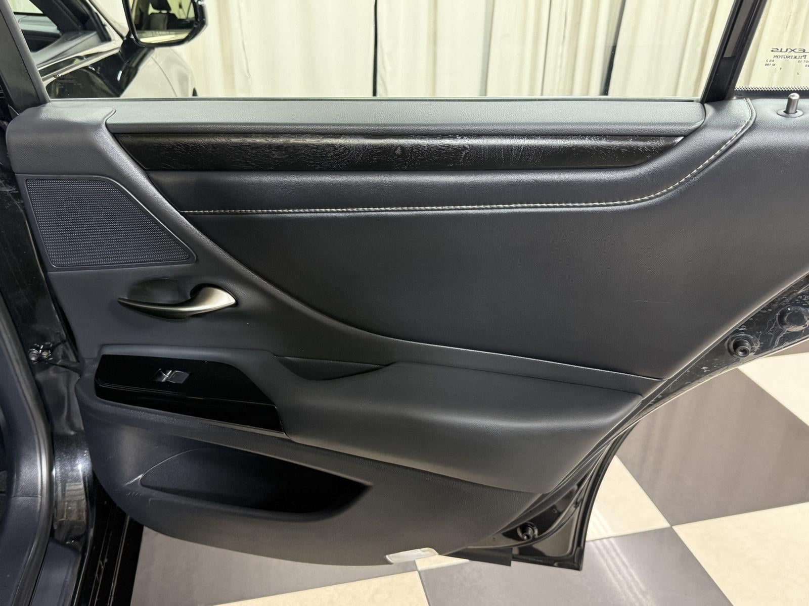 2022 Lexus ES 350
