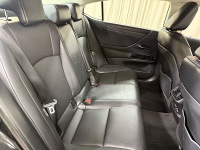2022 Lexus ES 350