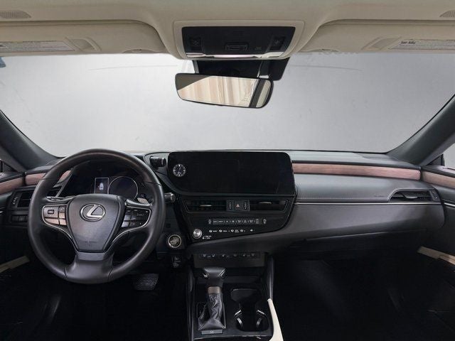 2025 Lexus ES 350