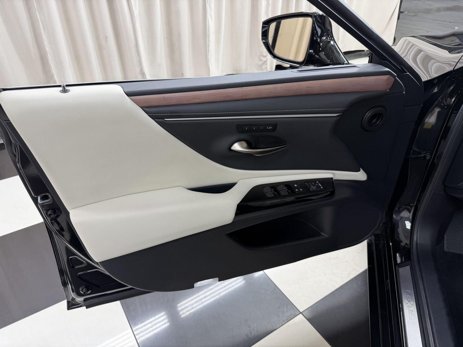 2025 Lexus Es ES 350