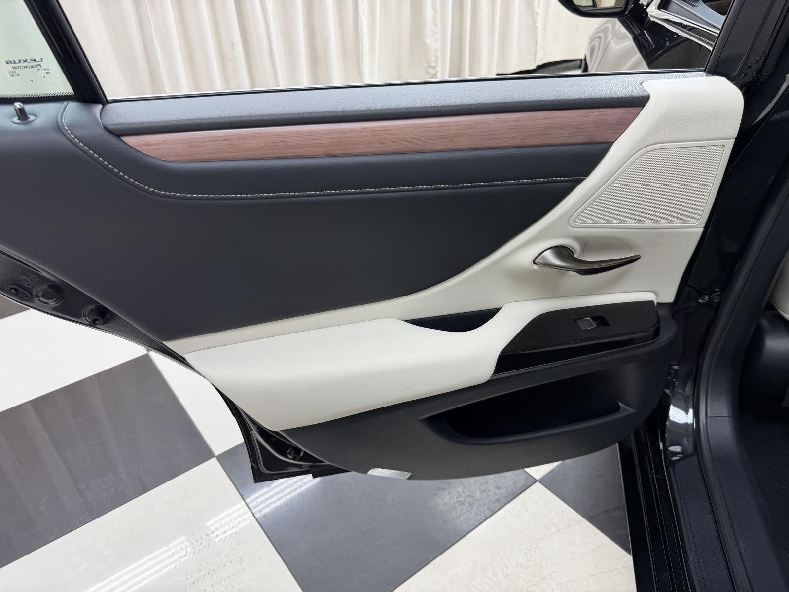 2025 Lexus Es ES 350