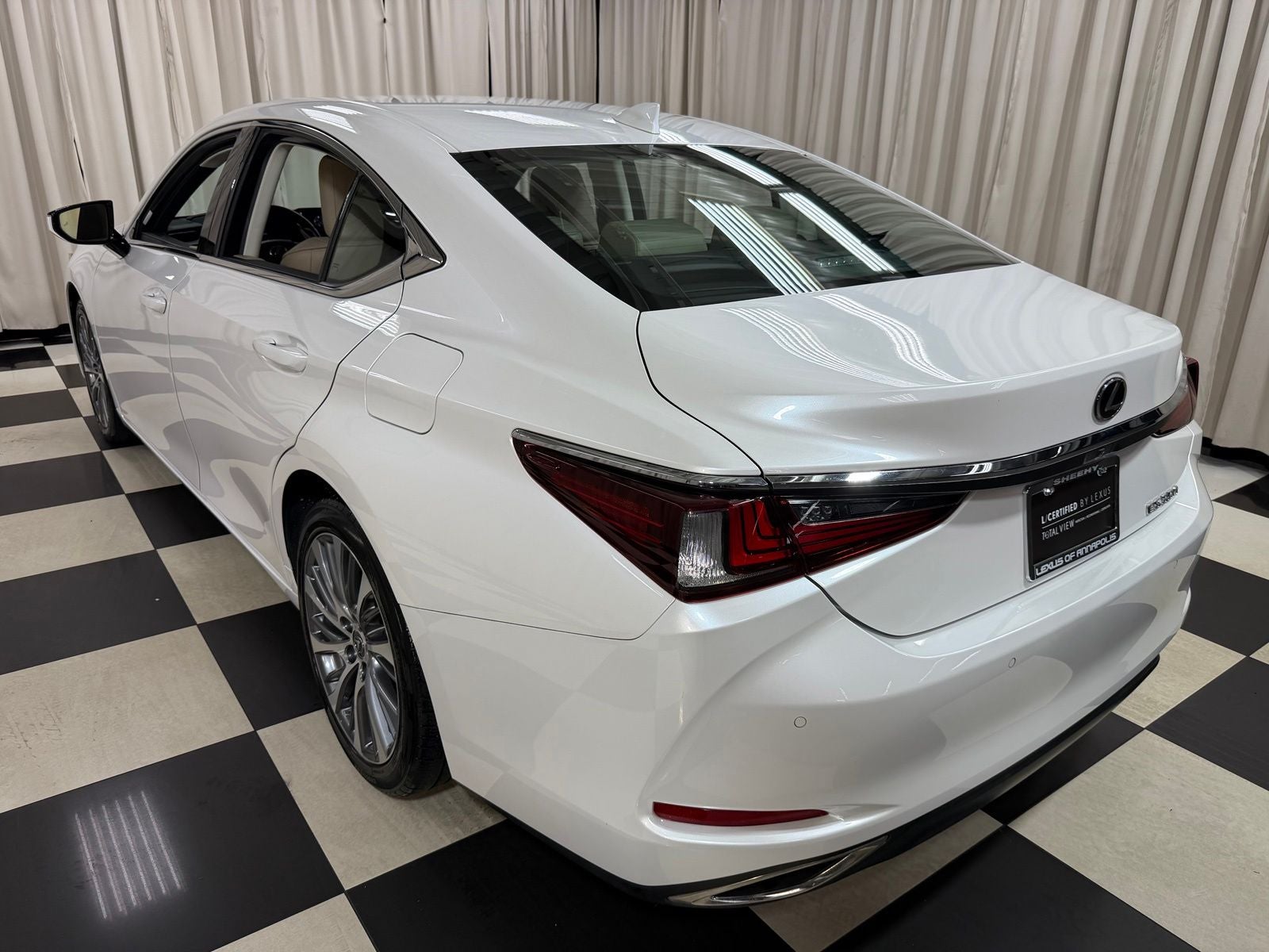 2020 Lexus ES 350