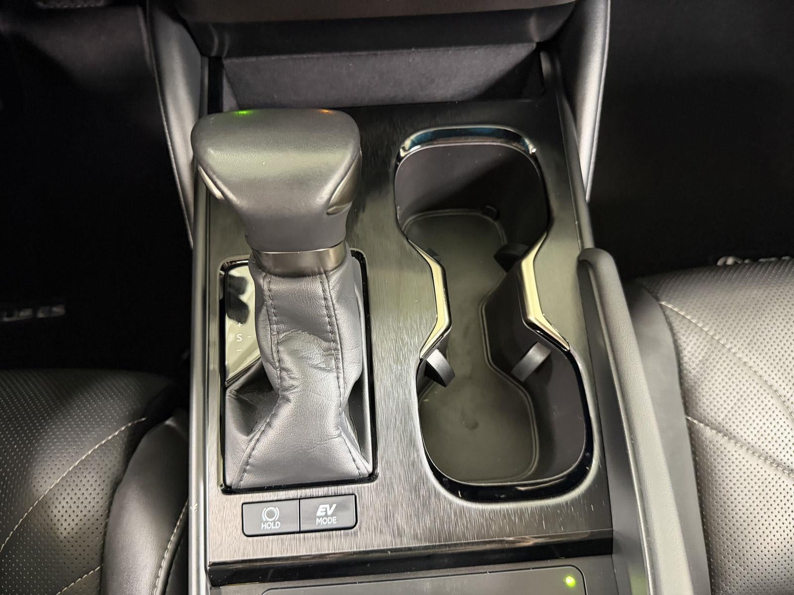 2024 Lexus Es ES 300h Luxury