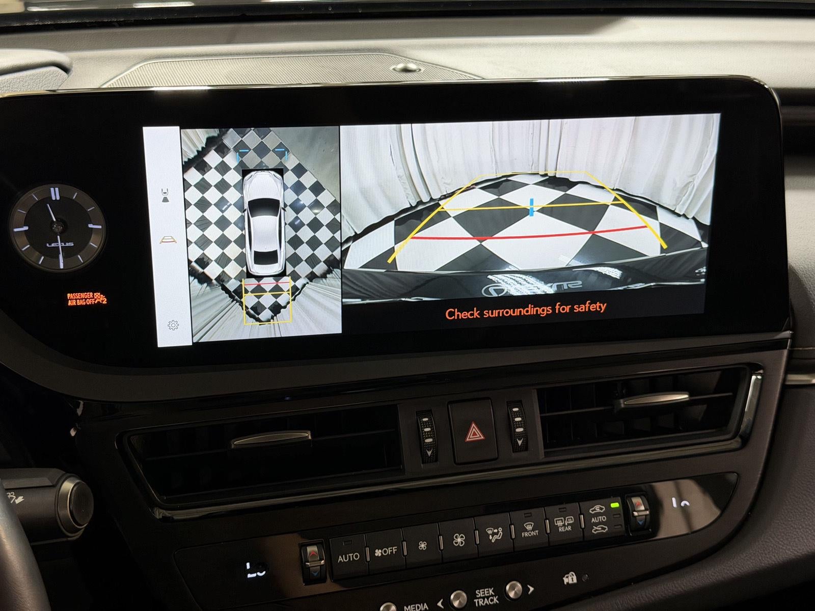 2024 Lexus Es ES 300h Luxury