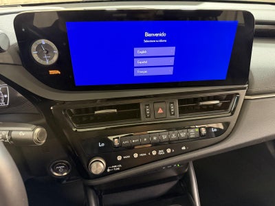 2024 Lexus Es ES 300h Luxury
