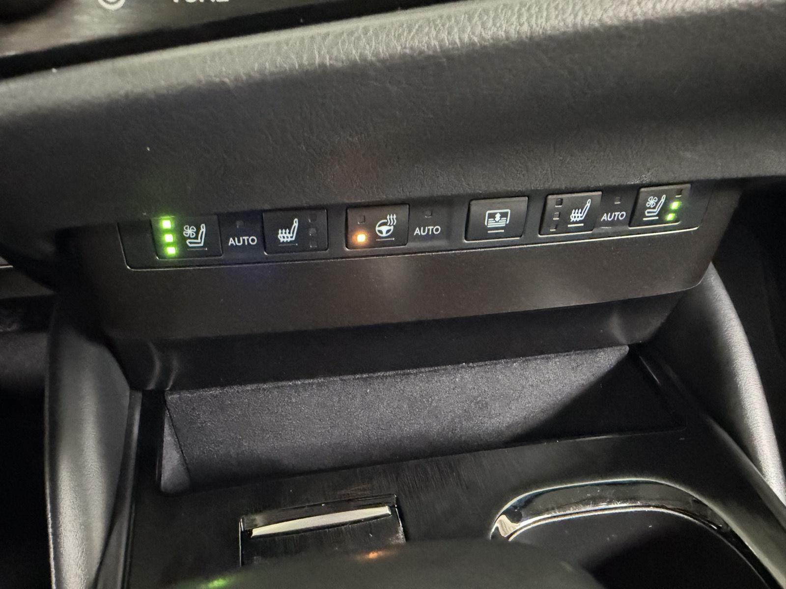 2024 Lexus Es ES 300h Luxury