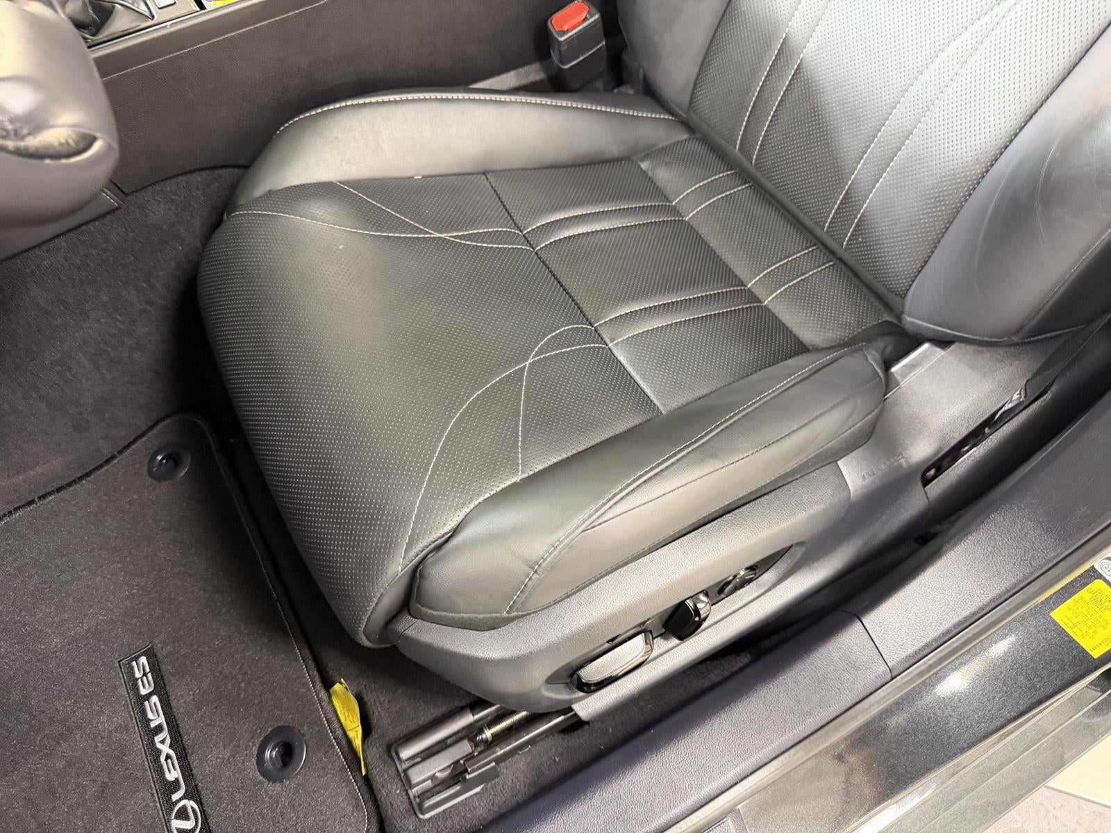 2024 Lexus Es ES 300h Luxury