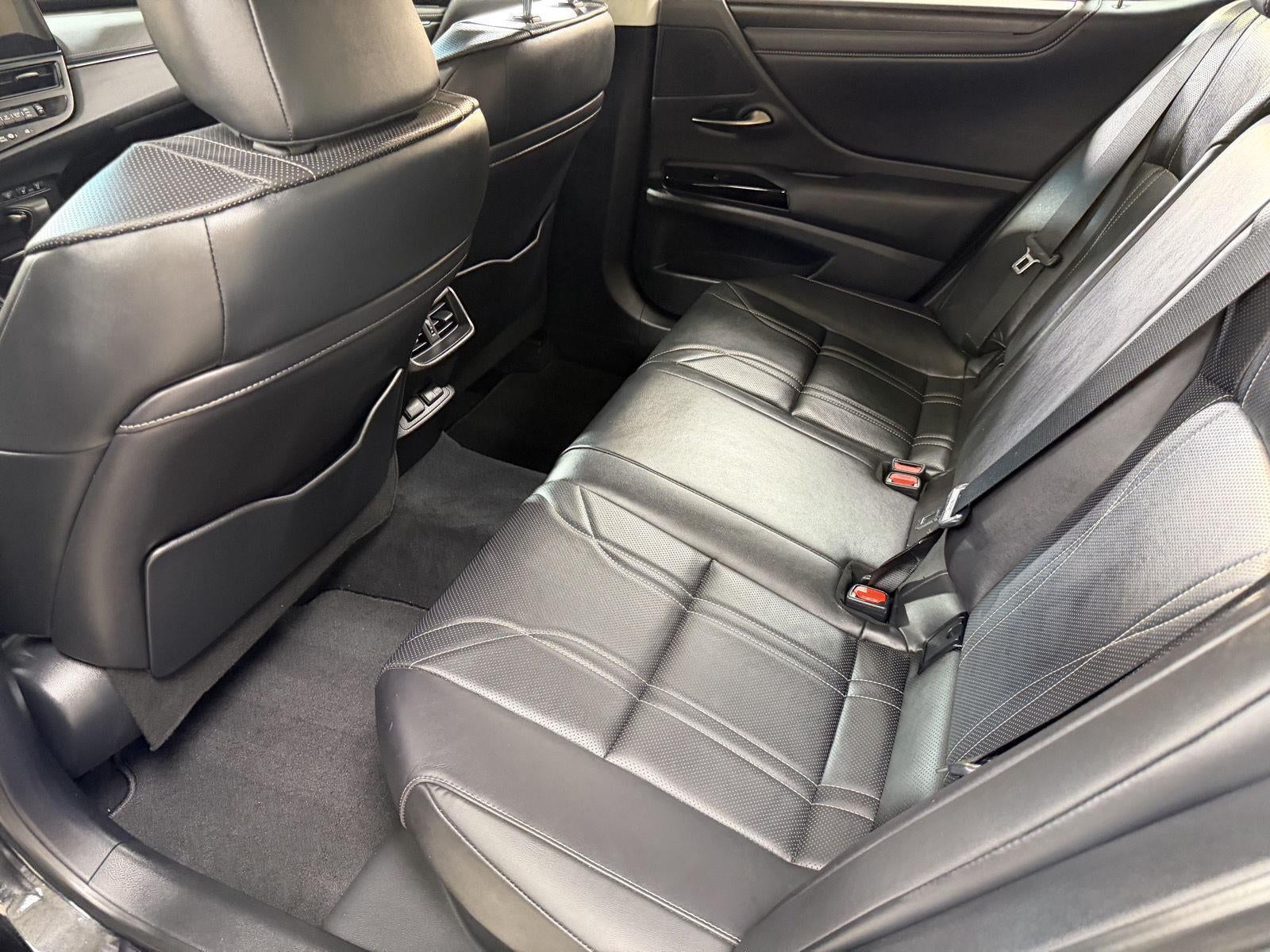 2024 Lexus Es ES 300h Luxury