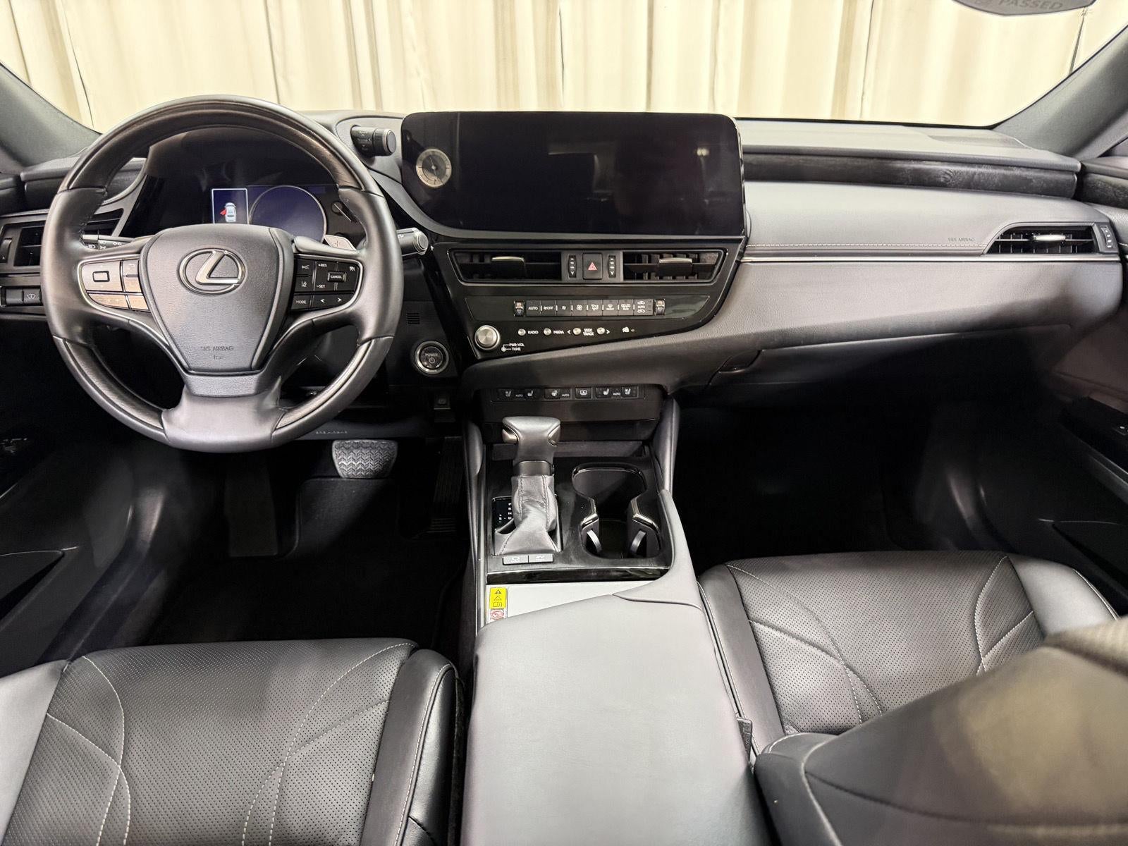 2024 Lexus Es ES 300h Luxury