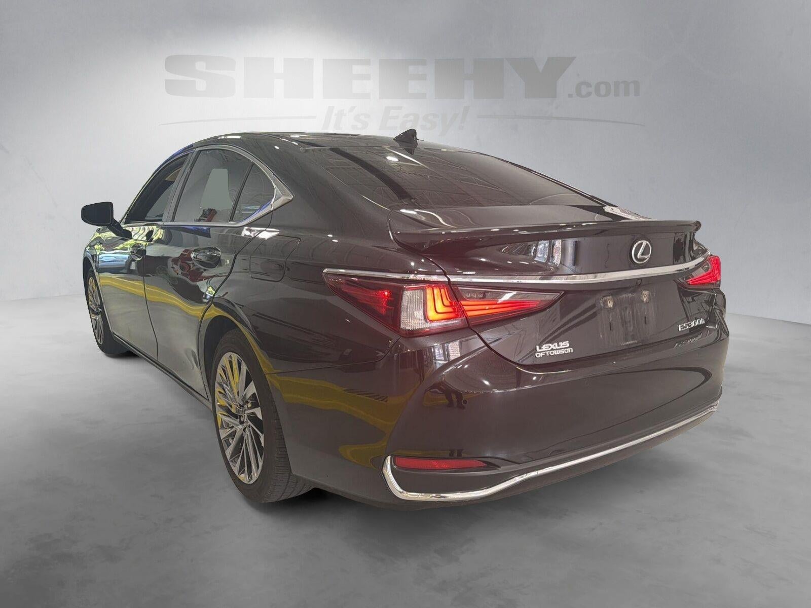 2024 Lexus Es ES 300h Luxury