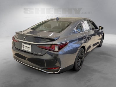 2024 Lexus ES 300h Luxury