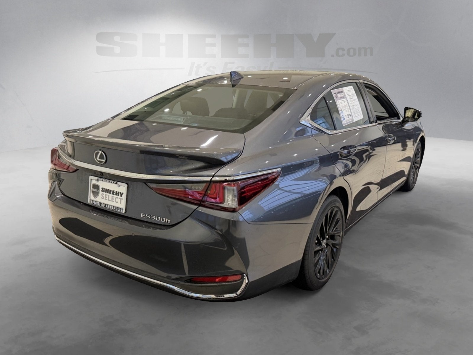 2024 Lexus ES 300h Luxury