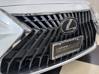 2023 Lexus ES 300h Luxury