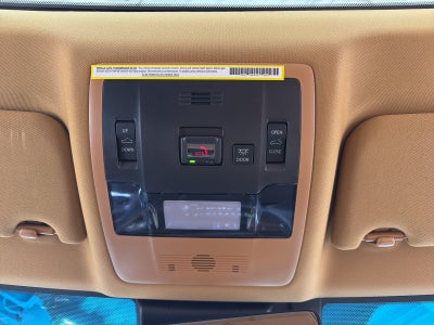 2023 Lexus ES 300h Luxury