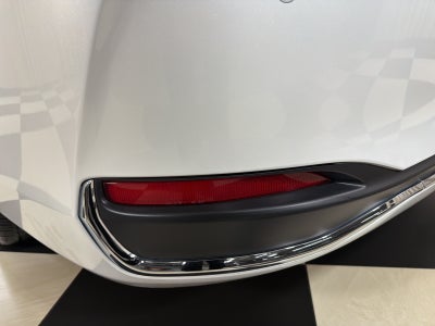 2023 Lexus ES 300h Luxury