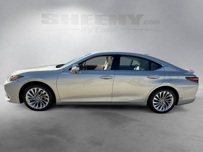2023 Lexus ES 300h Ultra Luxury