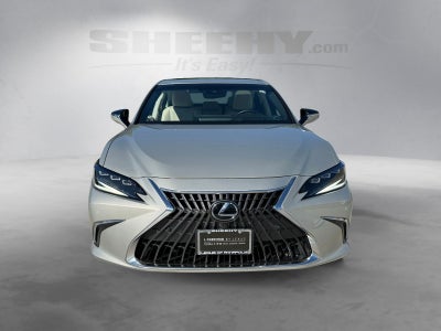 2023 Lexus ES 300h Ultra Luxury