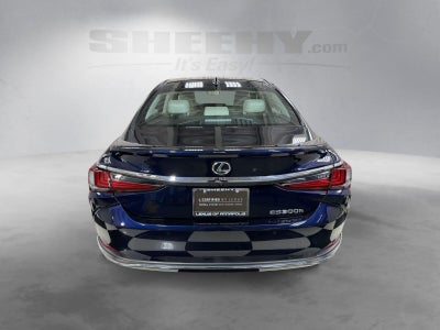 2024 Lexus ES ES 300h Ultra Luxury