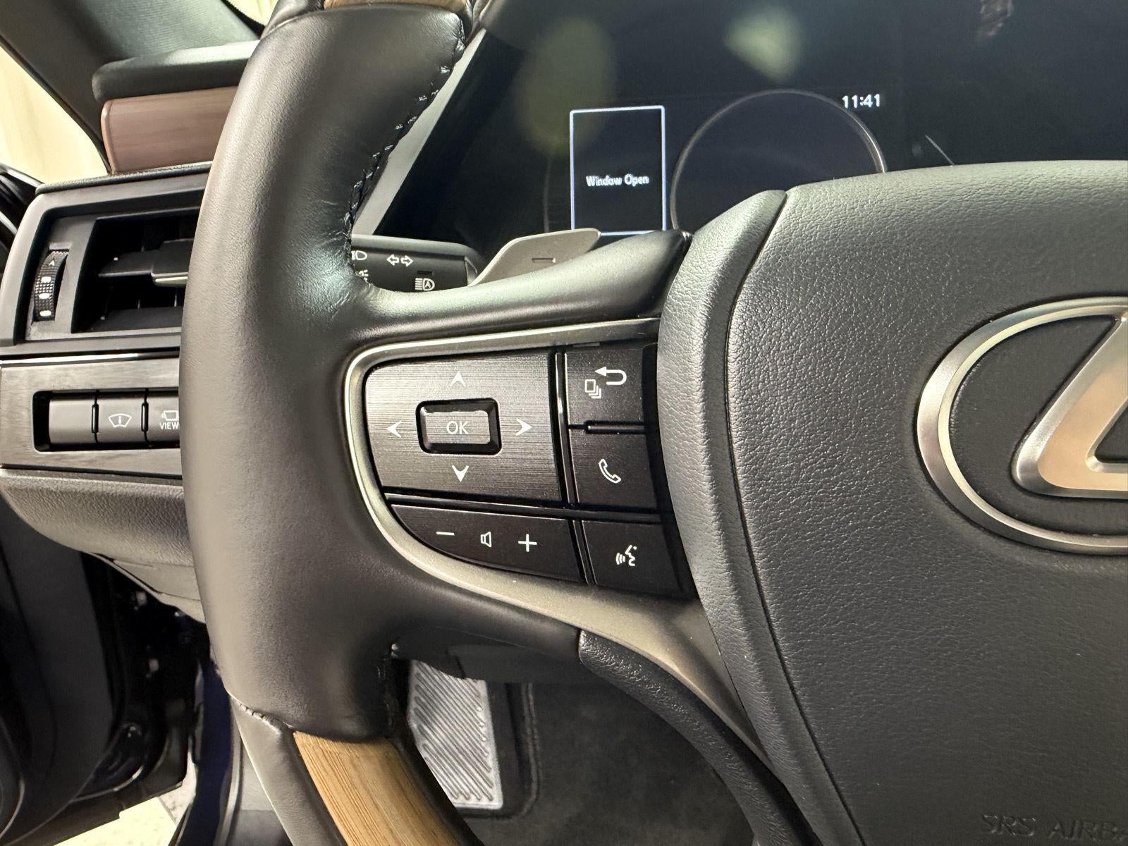 2024 Lexus ES ES 300h Ultra Luxury