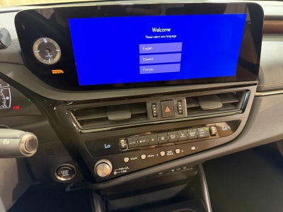 2025 Lexus ES 350 Ultra Luxury